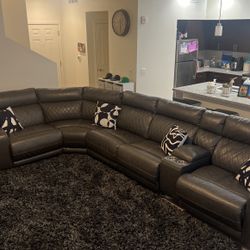 6 Piece Sectional 