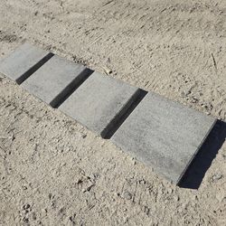 CEMENT STEPPING PAVERS $6 EACH PIECE ( 15"X15")