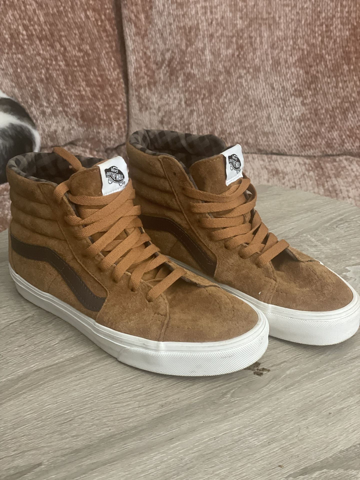 Vans Size 6 Men’s/ 7.5 Women’s