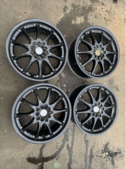 5x4.5 & 5x100 bolt pattern 17x7 wheels
