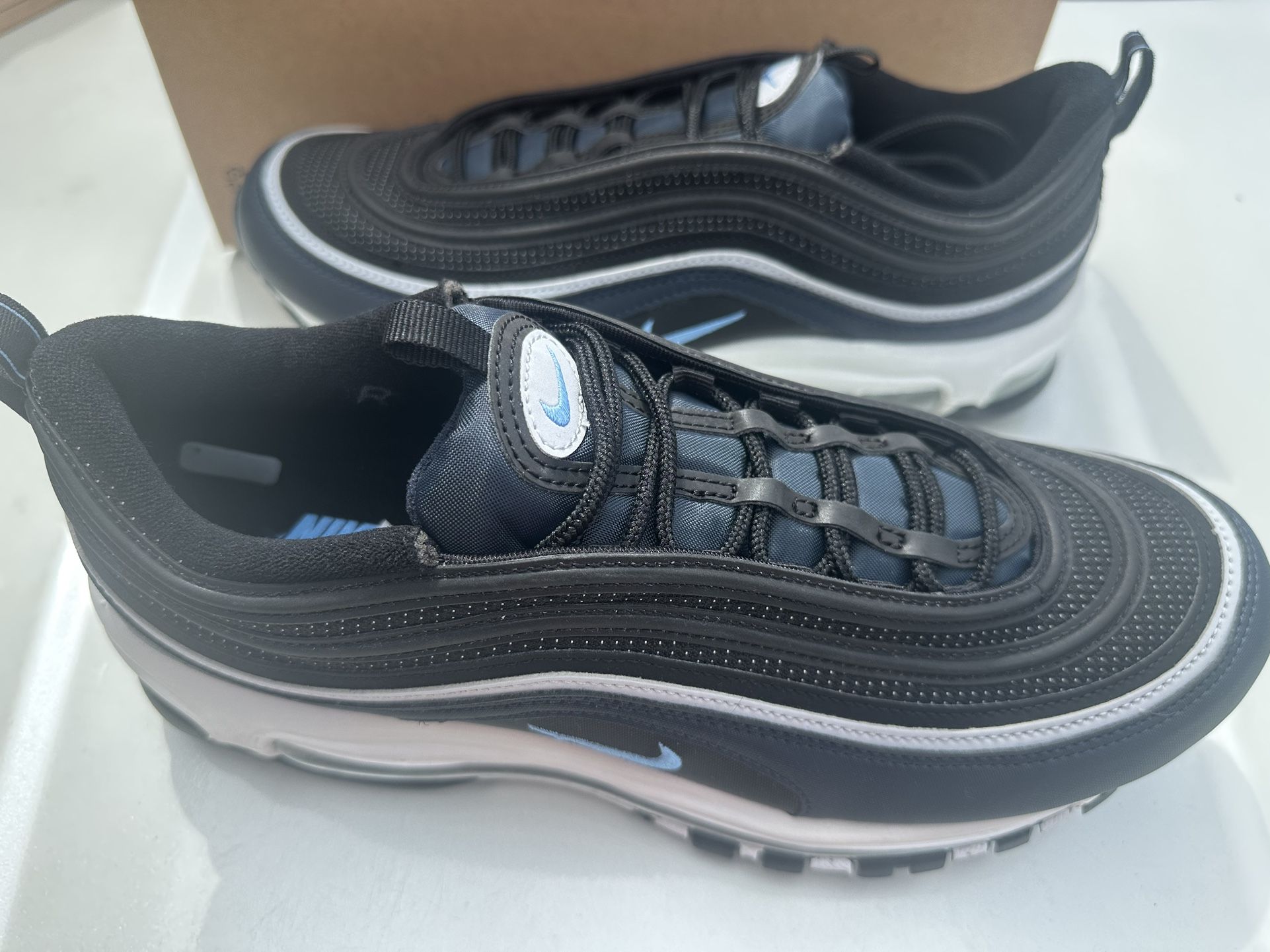 Air Max Shoes For $100 Nike Air Max 97 Men's Size 11 $100 Firm