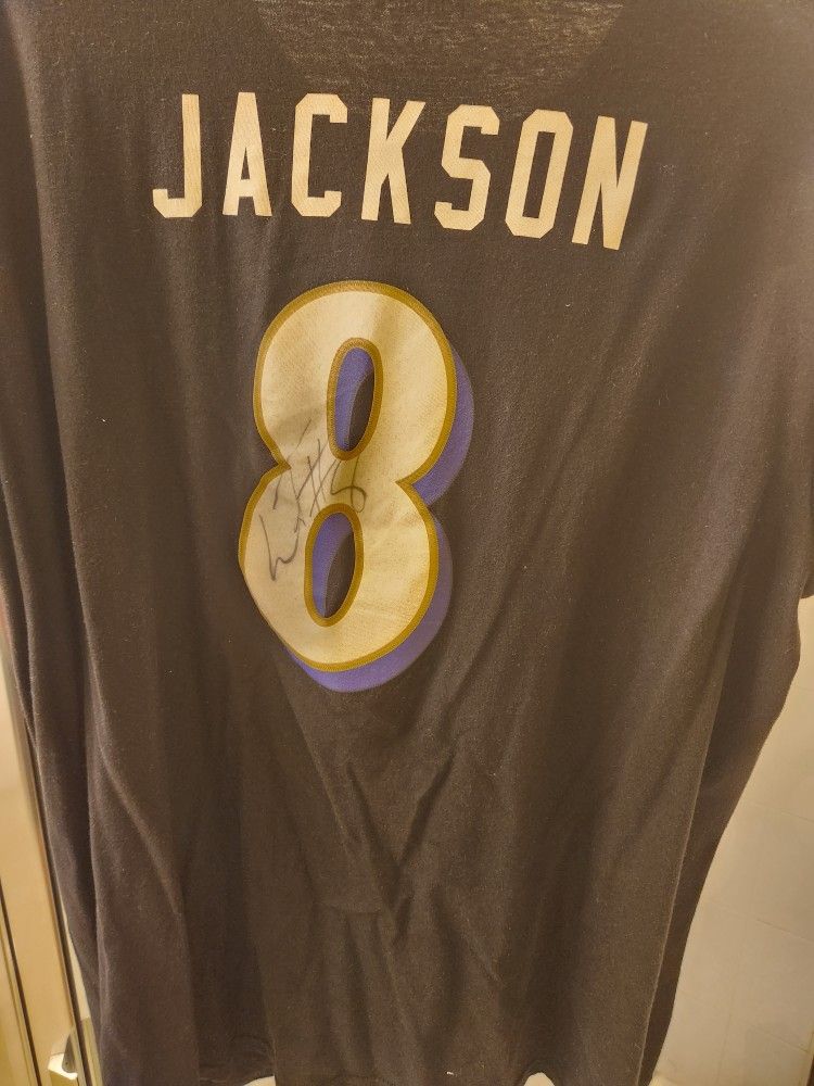 autographed lamar jackson jersey shirt for Sale in Port St. Lucie, FL -  OfferUp