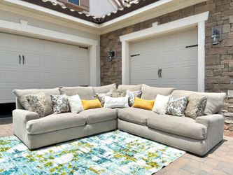 3 piece Broyhill L shaped Sectional