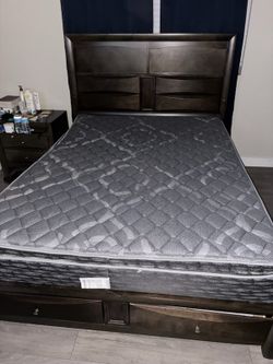 Queen Mattress for FREE**Moving