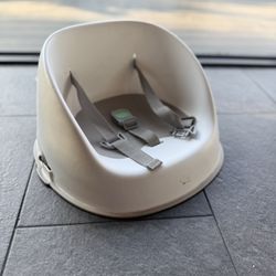 Ingenuity Seat - Booster Feeding Chair - 3 point harness