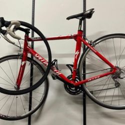 SPECIALIZED ROAD BIKE