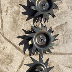 Garden Tiller with Plug