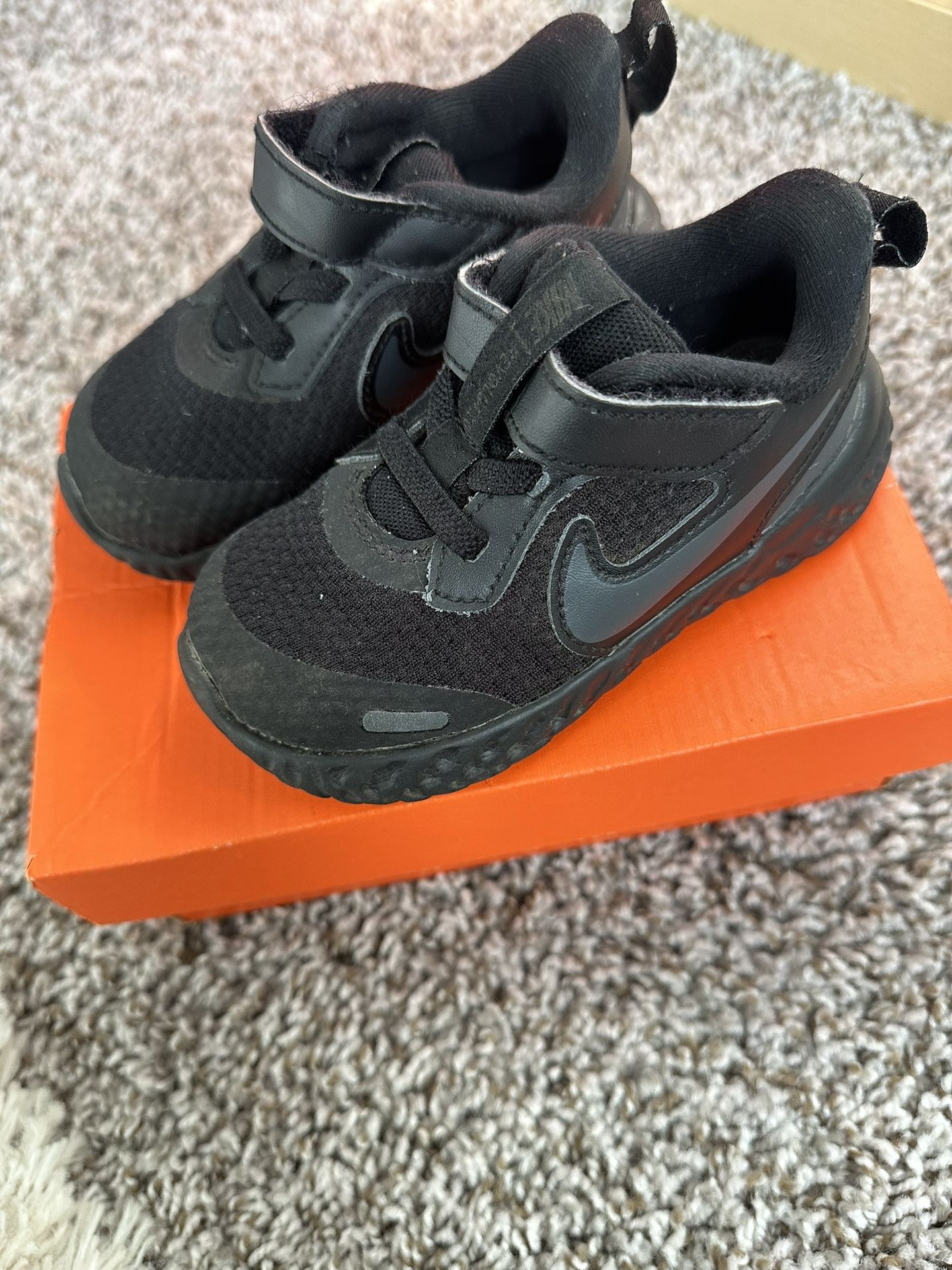 Nike kids shoes