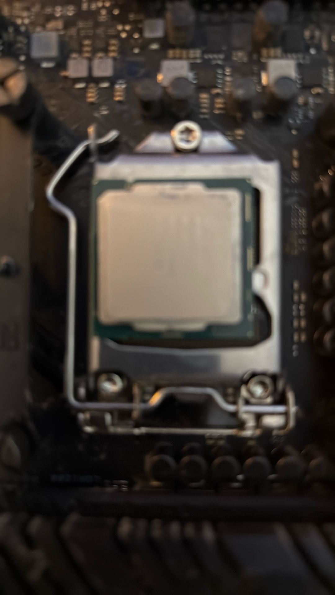 Intel Core i9-10900KF Desktop Processor 10 Cores up to 5.3 GHz LGA1200