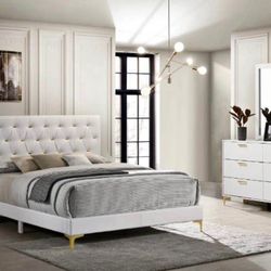 New Queen Size 4pc Bedroom Set With Dresser Mirror Nightstand And Free Delivery Pay On Arrival 
