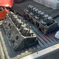 SBC 2.02 Camel Hump Heads