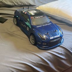 Rc Car Brings Evrything It Needs To Function 