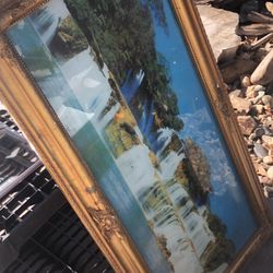 Pictures Frame 