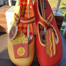 Hot Chocolate Design Chocolaticas Funky Canvas Women's Mary Jane Flat Shoes