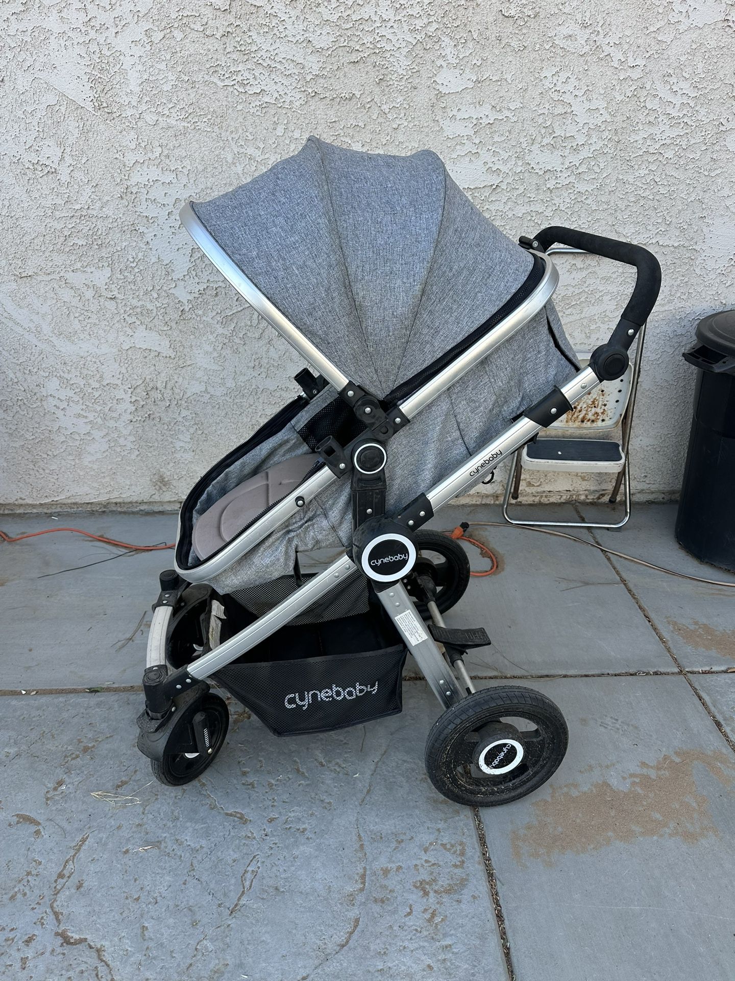 Cynebaby Stroller (Dirty But Works And Ready)
