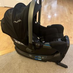 Numa Car Seat Travel System