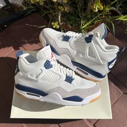 Jordan 4 SB Navy