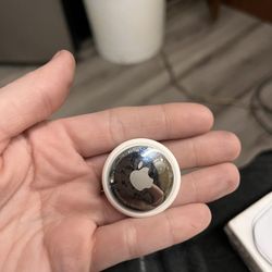 Apple Air Tag