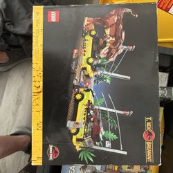 Lego T Rex Breakout Set 