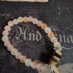 Handcrafted Bracelet “Peachy Dreamz”