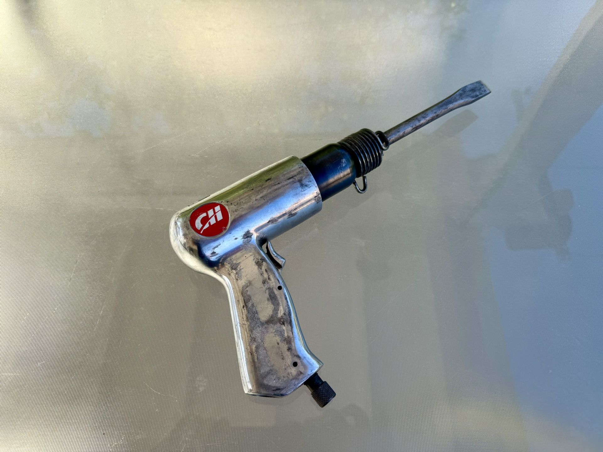 Campbell Hausfeld Air Hammer chisel model PL1534 w/ bit