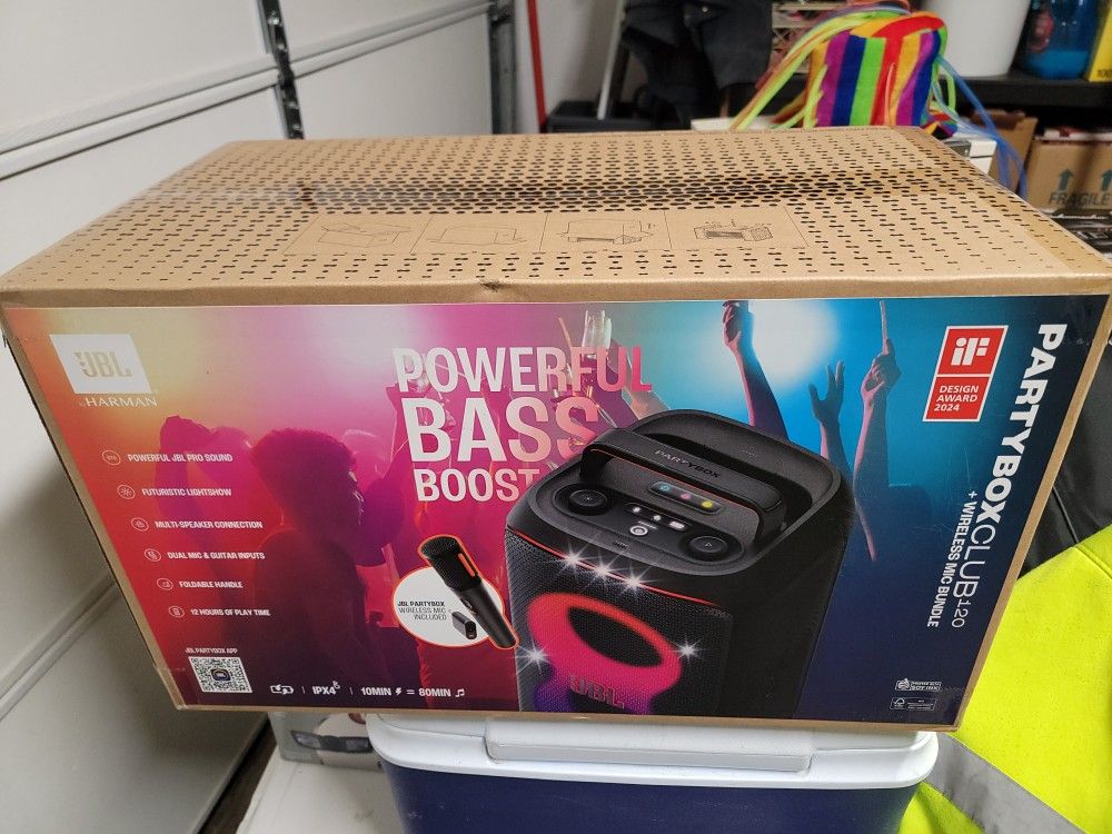JBL Partybox Club 120 w/wireless mic