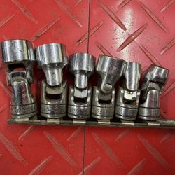 SNAP ON 3/8 SWIVEL SOCKETS 