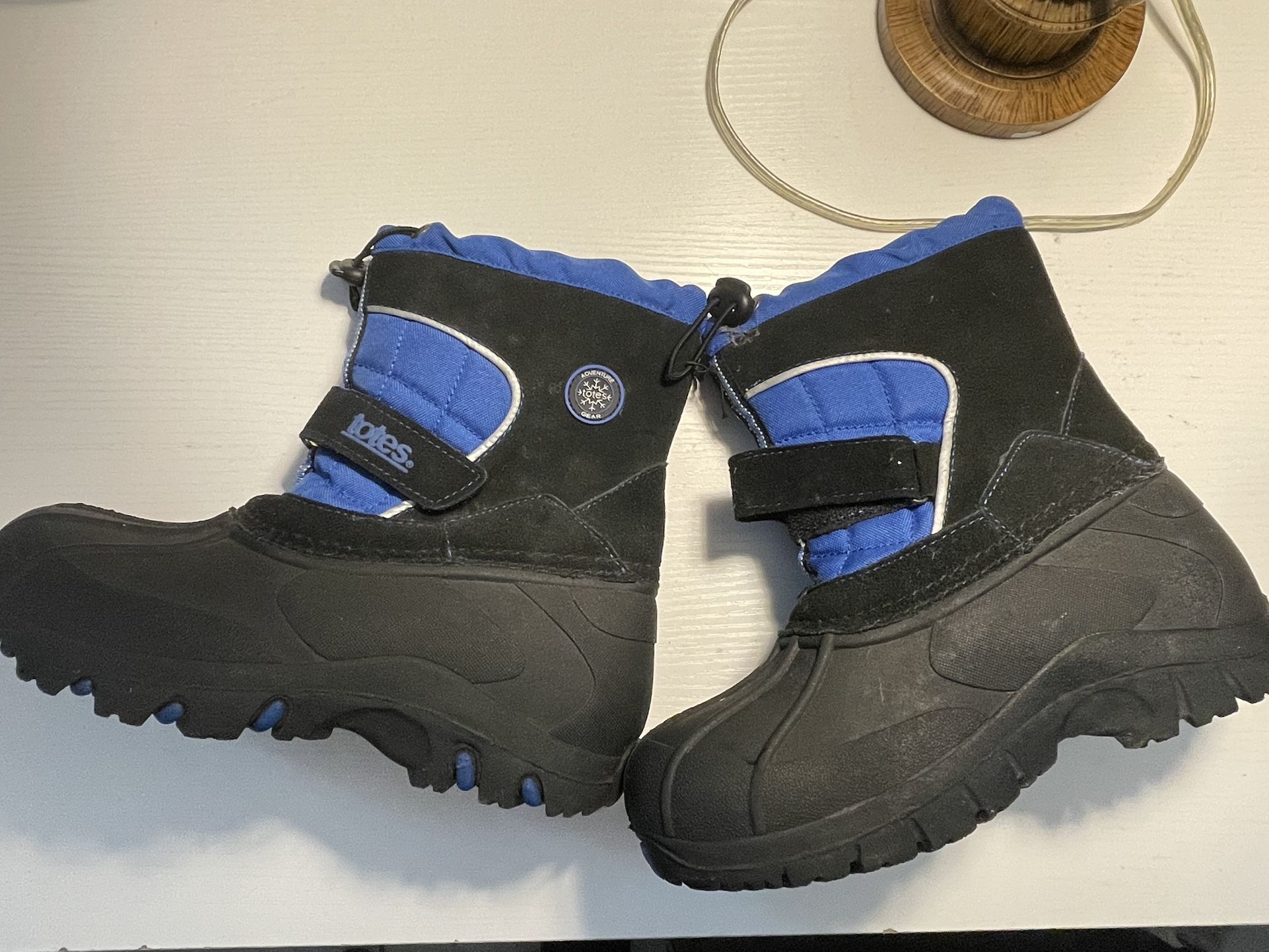 Totes Snow Boots