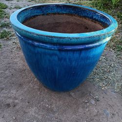 Large Pot 