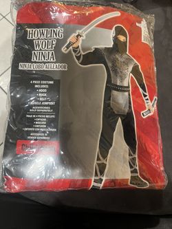 Costume