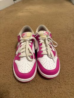 pink dunks