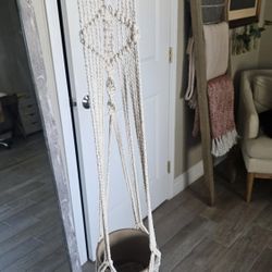 Macrame Hanger With Planter