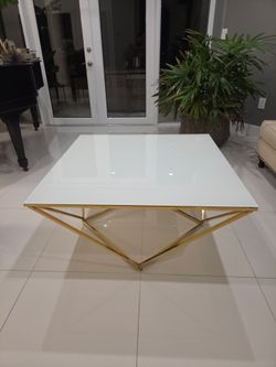 White Top Coffee Table with Gold Base FOR SALE