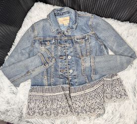 Anthropologie Pilcro Denim Jean Jacket Embroidered Eyelet Gingham Trim XSmall
