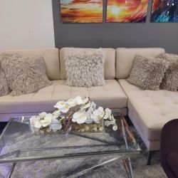 NEW SECTIONAL BEIGE VELVET 115x60