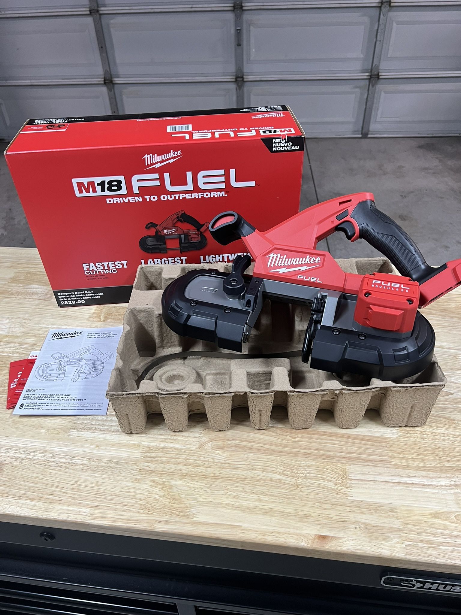 New Milwaukee M18 FUEL 18V Lithium-lon Brushless Cordless Compact Bandsaw (Tool-Only)