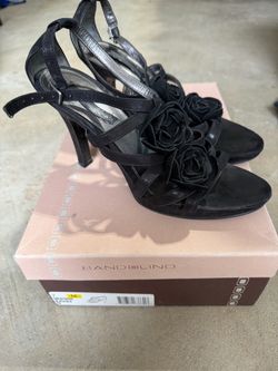 Bandolino black suede heels size 7