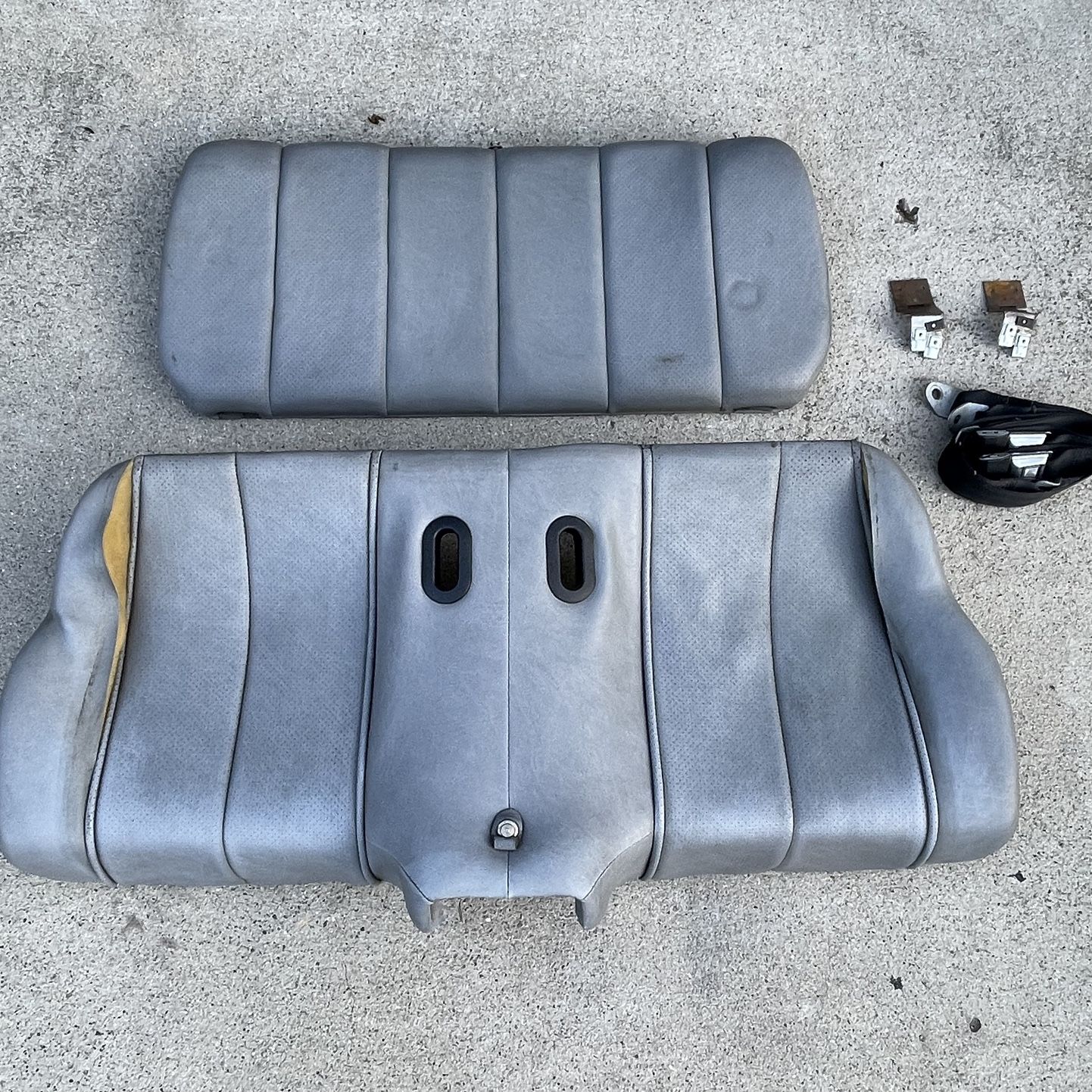 R129 rear seats deals