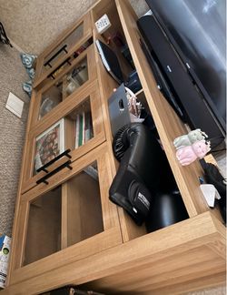 TV stand/shelf/cabinet with drawers