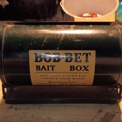 Bob Bet Bait Box Vintage