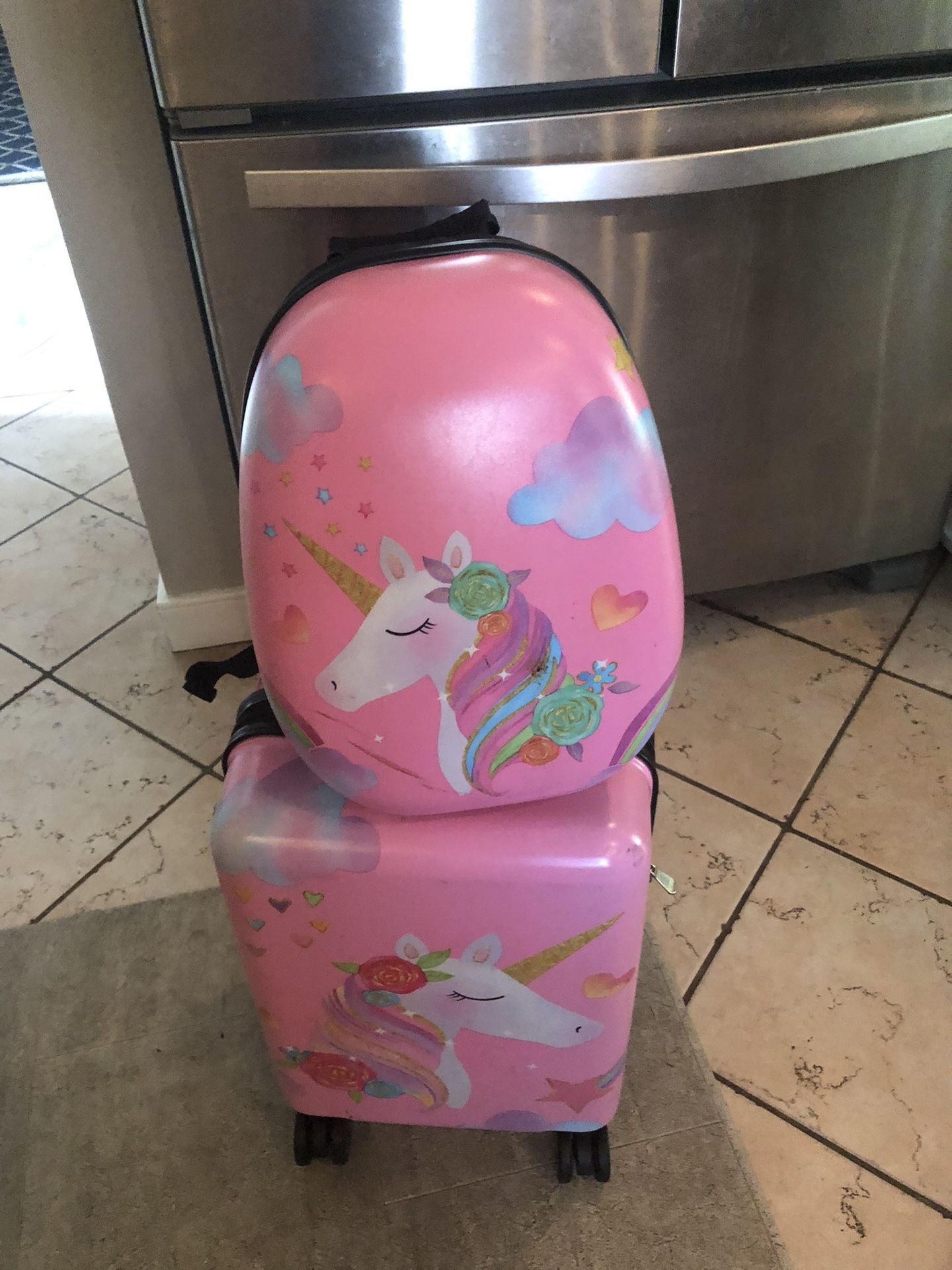 Nice Set Of 2 Piece Briefcase and Carry On