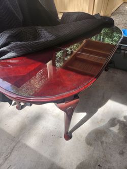 Queen Anne Mahogany Dining Table with Glass Top