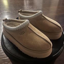 UGGS Tazz Slipper (Sand)