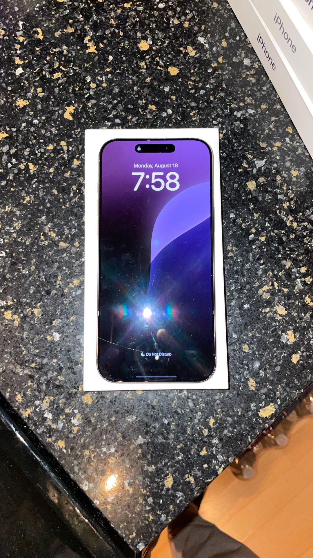 iPhone 16 Pro Max - 256 GB - UNLOCKED (NEW)