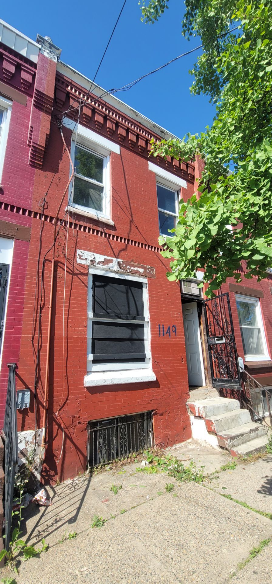 RM1 HOUSE 19133