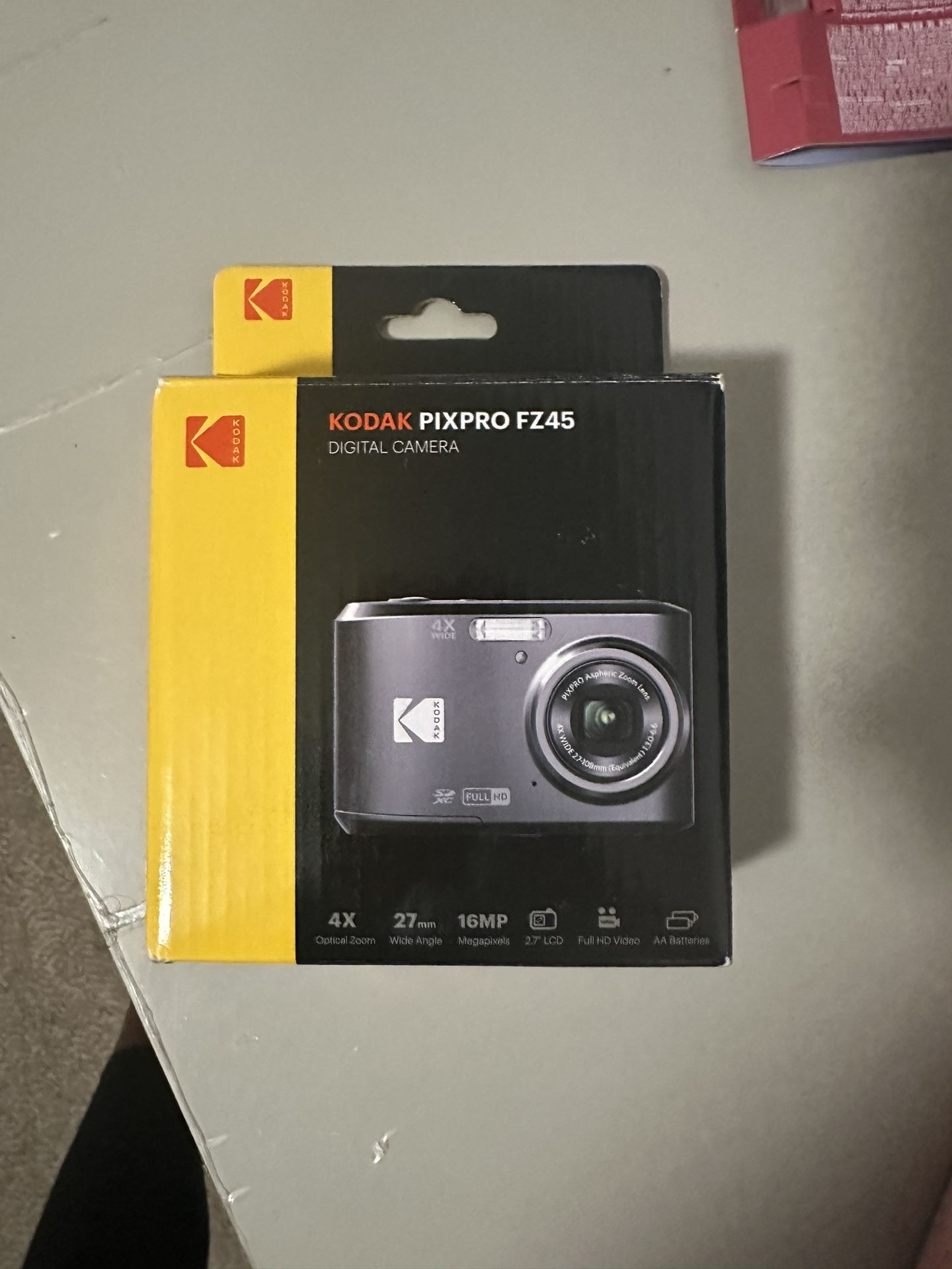 Brand New kodak pixpro fz45