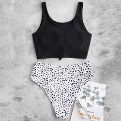 ZAFUL Two Piece Bikini Swimsuit..size M