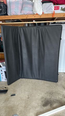 2023 Dodge Ram Soft Cover