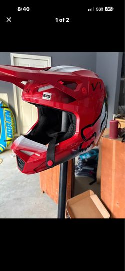 Fox Racing V1 Motocross Helmet XL Red
