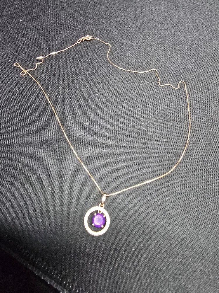 Necklace (Rose Gold w/ an Amethyst gemstone)